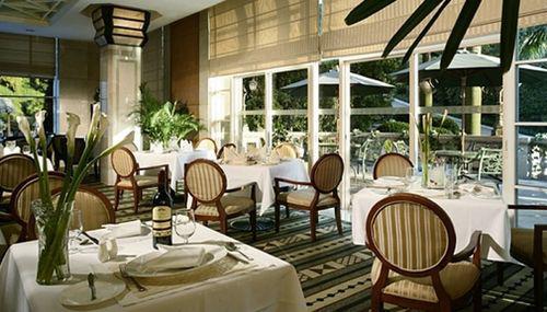 Fontainebleau Resort Hotel 仏山市 レストラン 写真